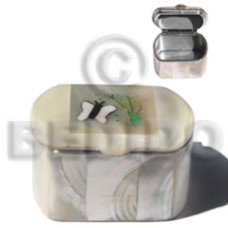 Inlaid troca pillbox butterfly Inlaid troca pillbox butterfly