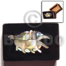 Wooden jewelry box blue Wooden jewelry box blue