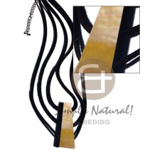 50mmx18mm triangular laminated mop pendant 50mmx18mm triangular laminated mop pendant