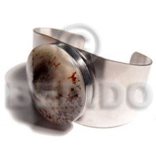 Haute hippie 38mmx23mm metal cuff Haute hippie 38mmx23mm metal cuff