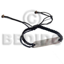 Black macrame kabibe shell id Black macrame kabibe shell id