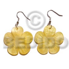 Dangling 30mmx30mm yellow flower hammershell Dangling 30mmx30mm yellow flower hammershell