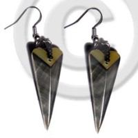 Dangling 38mmx15mm laminated pointed