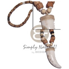 50mmx15mm cowrie shell fang pendant