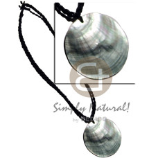 55mm round blacklip in black