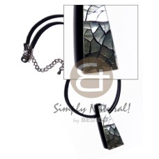 48mmx18mm triangular laminated cracking blacklip 48mmx18mm triangular laminated cracking blacklip