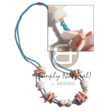 White rose and pink lihuanus White rose and pink lihuanus