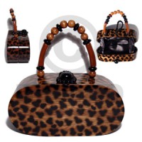 Collectible handcarved laminated acacia wood