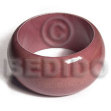 Chunky nicole stained