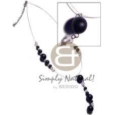 Graduated black tassled wood beads